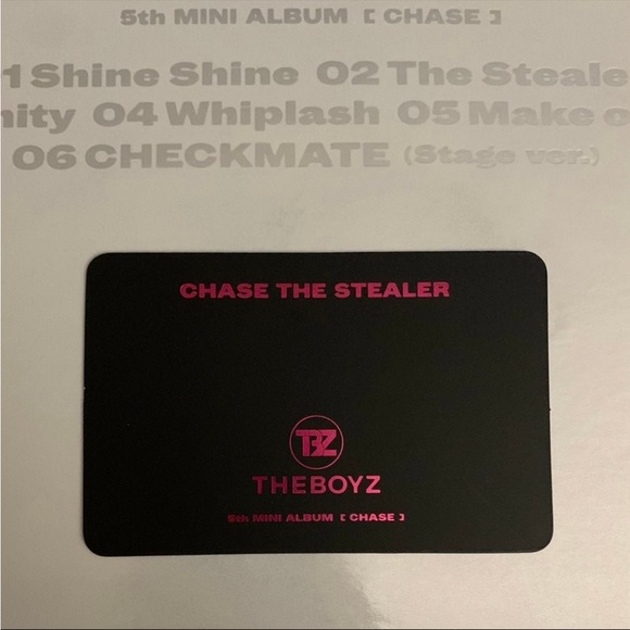 The Boyz Kevin Lenticular Photocard - Picture 2 of 3